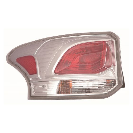 Mitsubishi Outlander 2015 Sport Right Side Halogen Tail Light
