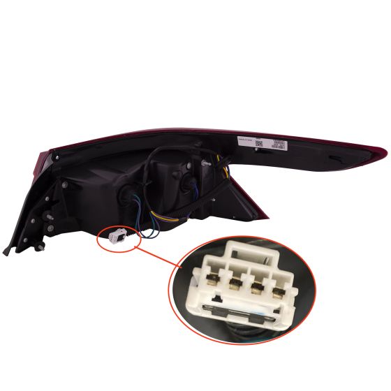日産　maxima テールランプ　 Tail Light Right Passenger Fits 2016-2018 Nissan Maxima
